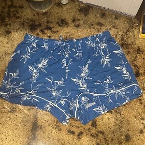 Auden Blue and White Floral High Waist Women's Shorts
